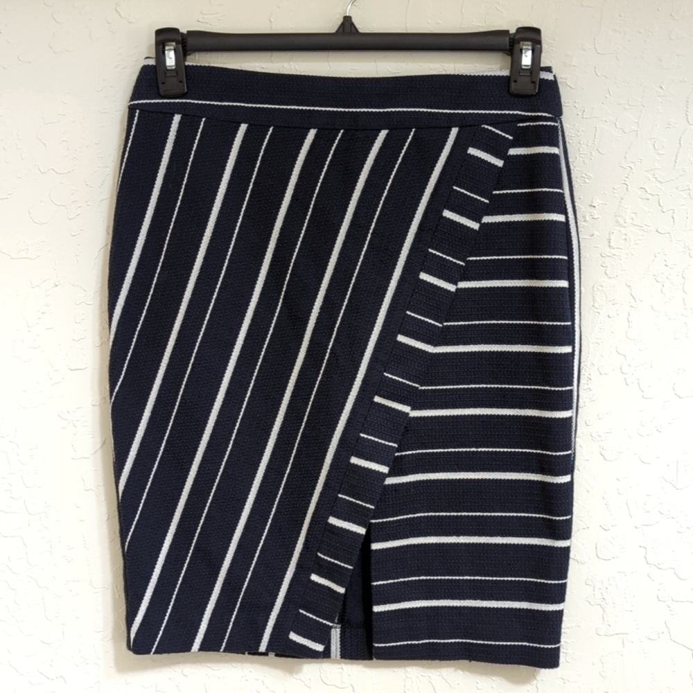 LOFT Navy White Striped Cotton Textured Pencil Skirt with Diagonal Slit Size 6